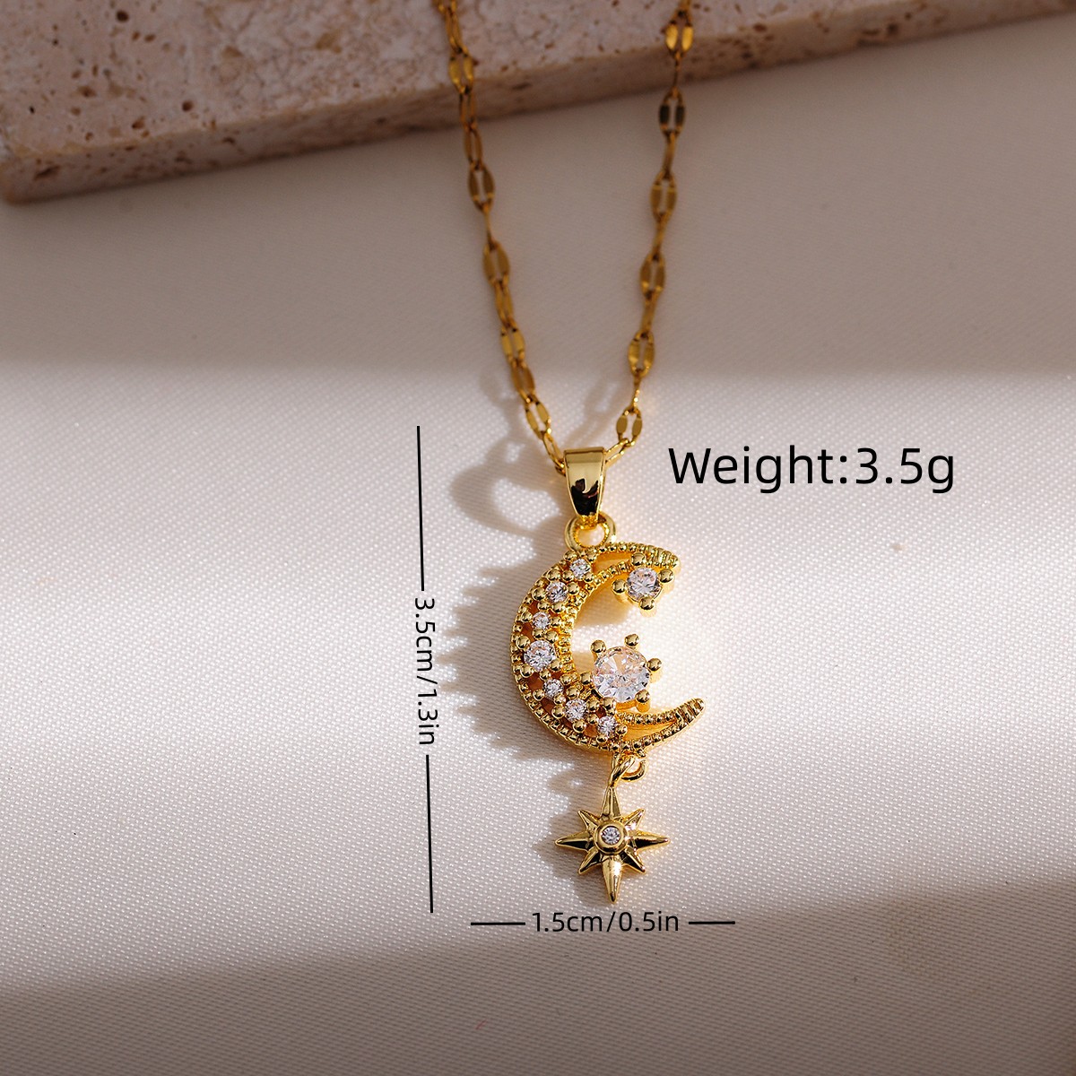 Romantic Moon Copper Plating Inlay Zircon 18k Gold Plated Pendant Necklace display picture 2