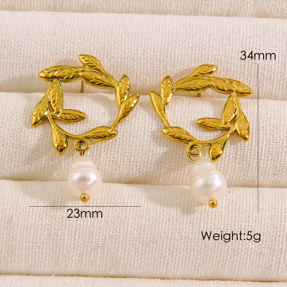 1 Pair Vacation Sweet Flower Plating 304 Stainless Steel Pearl 14K Gold Plated Drop Earrings display picture 2