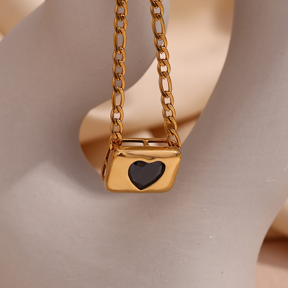 Vintage Style Simple Style Classic Style Square Heart Shape Stainless Steel Plating Inlay Zircon 18k Gold Plated Pendant Necklace display picture 15