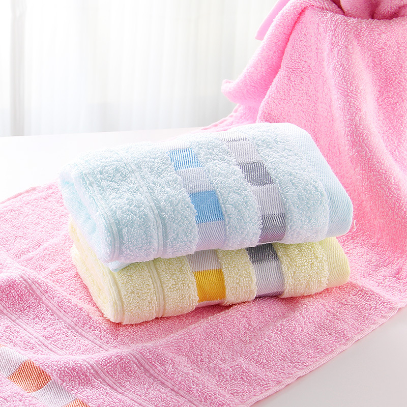 Elegant Formal Solid Color Blended Short Plush Towels Wall Art display picture 7