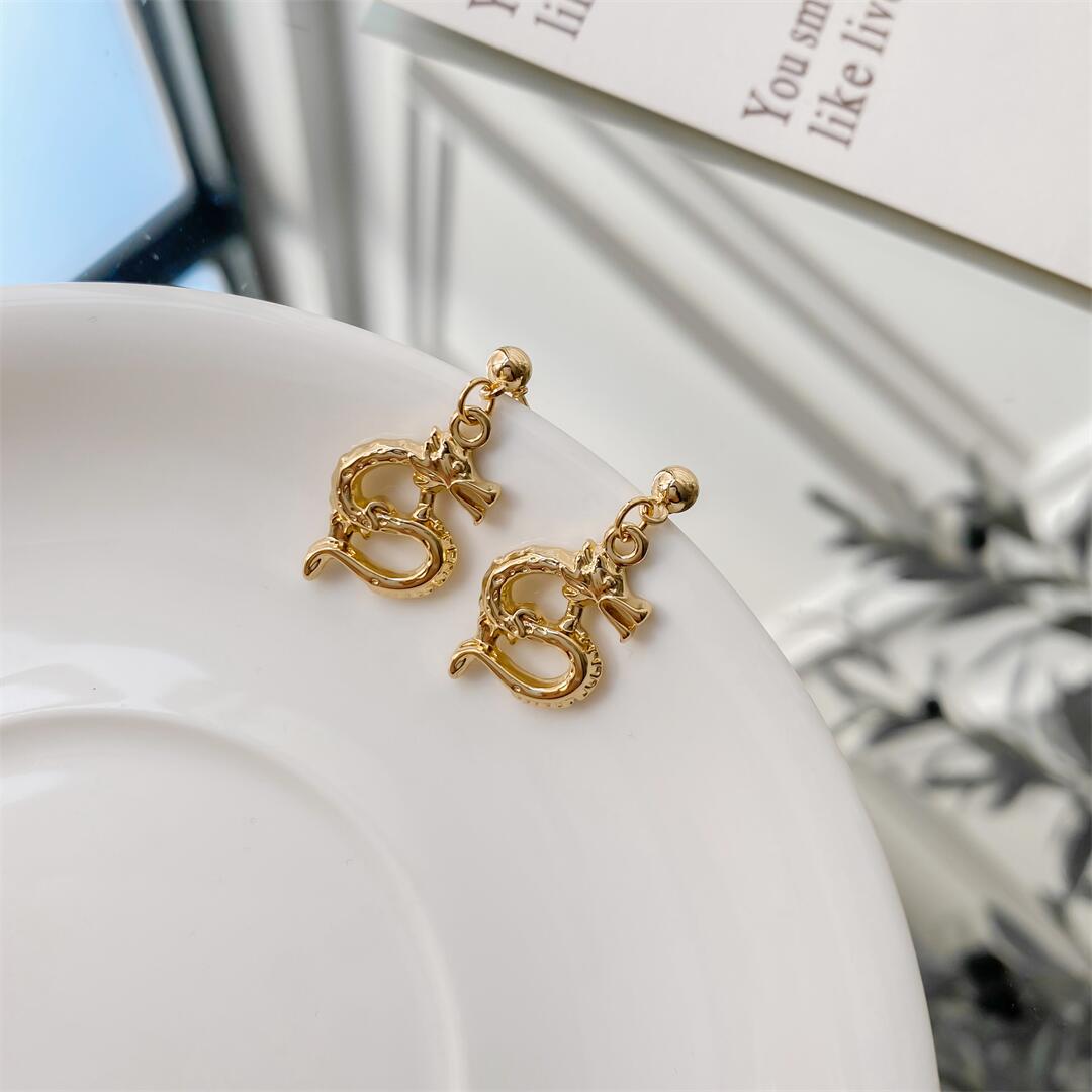 1 Pair Ig Style Retro Geometric Plating Alloy Zinc Drop Earrings display picture 9