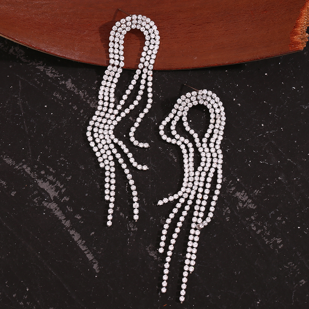 1 Pair Classic Style Tassel Plating Inlay Stainless Steel Zircon 18k Gold Plated Dangling Earrings display picture 5