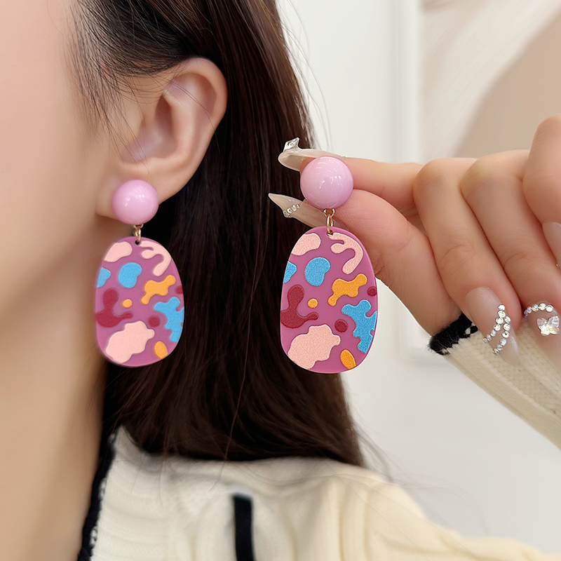 1 Pair Cute Sweet Geometric Resin Drop Earrings display picture 2