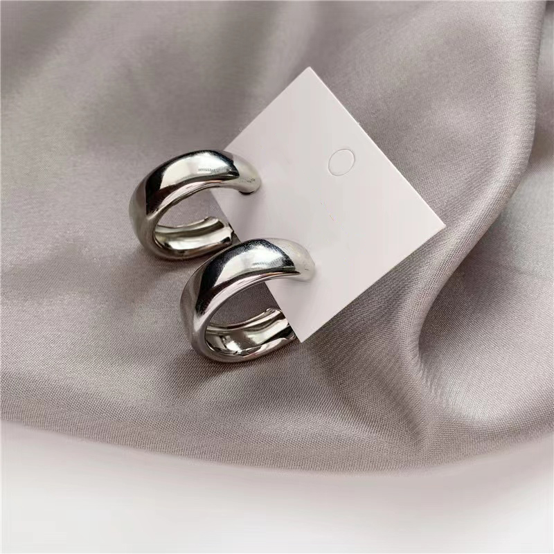 1 Pair Simple Style Solid Color Plating Alloy White Gold Plated Gold Plated Ear Studs display picture 3