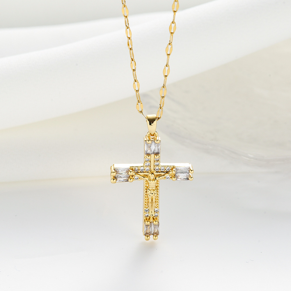 Titanium Steel 18K Gold Plated Simple Style Classic Style Plating Inlay Cross Zircon Pendant Necklace display picture 2