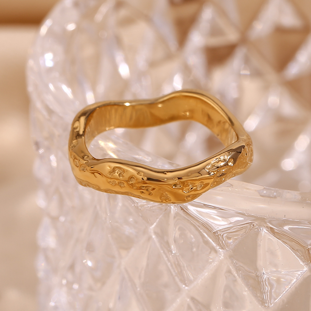 Basic Simple Style Classic Style Waves Stainless Steel Plating 18k Gold Plated Rings display picture 8