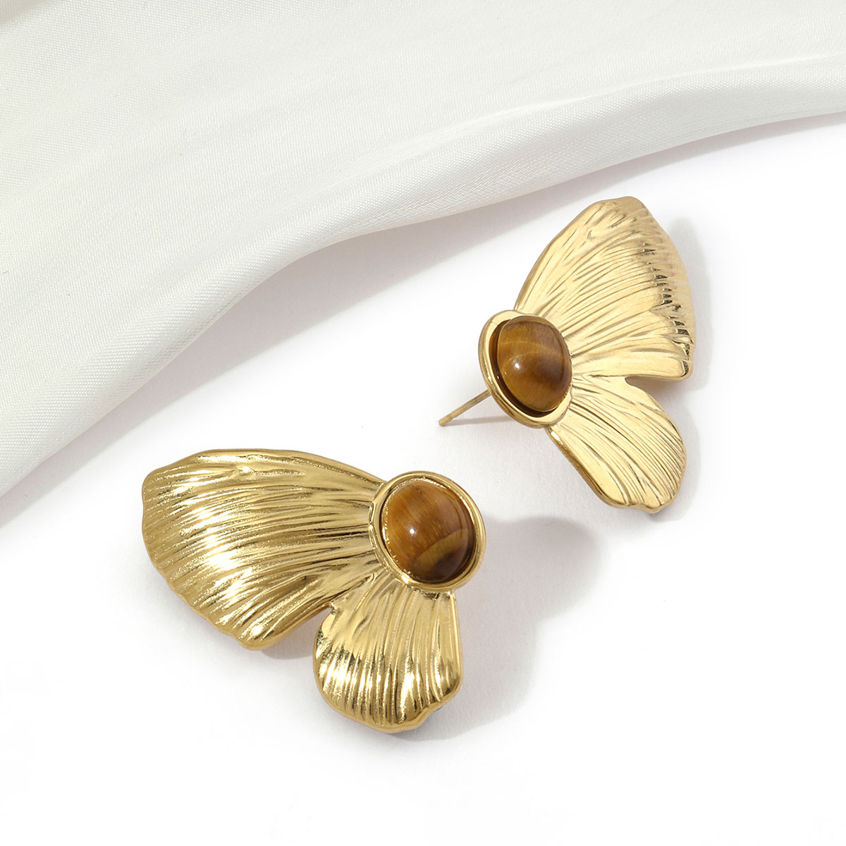 1 Pair Simple Style Butterfly Plating Titanium Steel Natural Stone 18k Gold Plated Ear Studs display picture 3