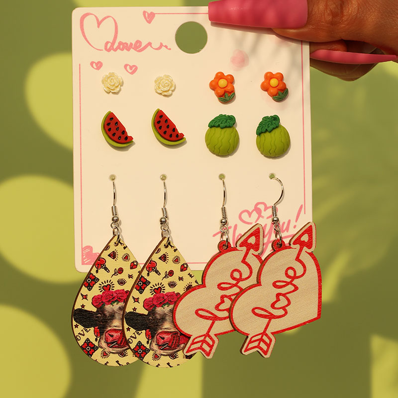 1 Set Cute Sweet Heart Shape Cat Flower Arylic Wood Resin Drop Earrings Ear Studs display picture 4