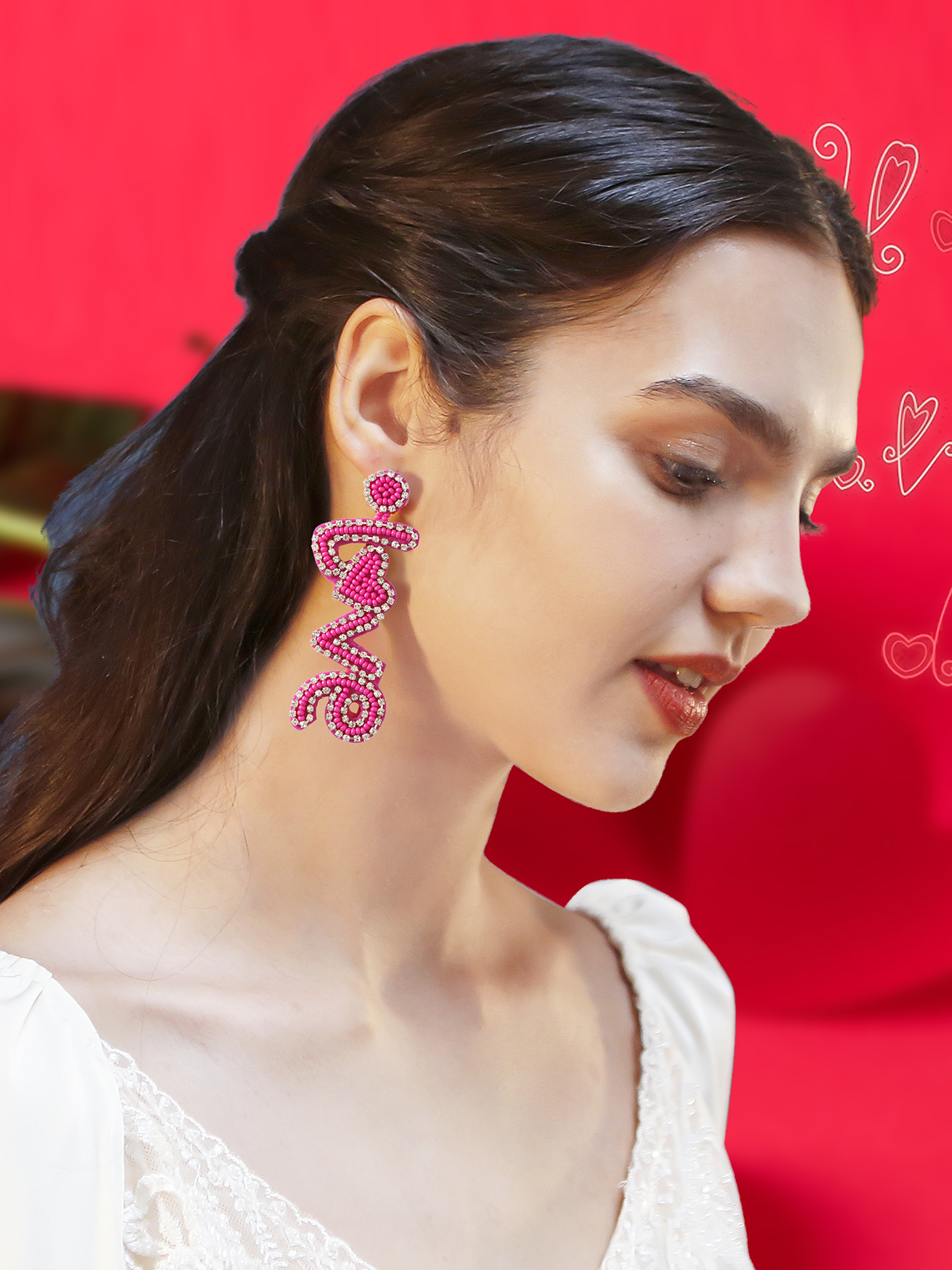 1 Pair Romantic Sweet Letter Heart Shape Handmade Beaded Drop Earrings display picture 3