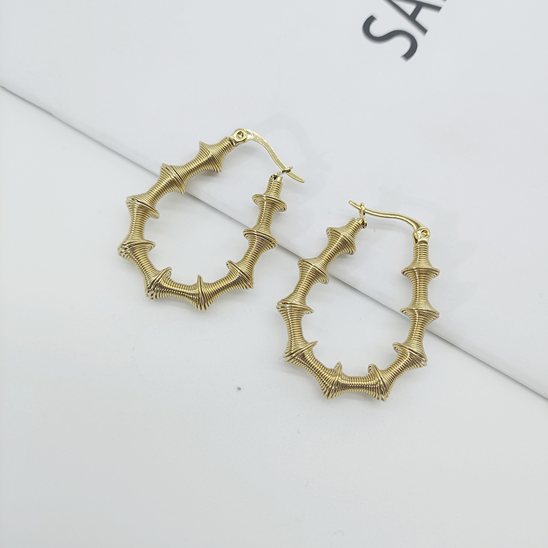 1 Pair Retro Geometric Bamboo Plating 304 Stainless Steel 18K Gold Plated Earrings display picture 7
