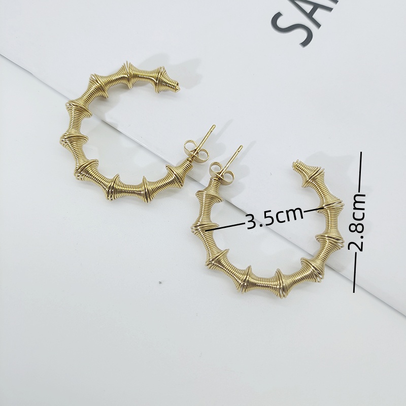 1 Pair Retro Geometric Bamboo Plating 304 Stainless Steel 18K Gold Plated Earrings display picture 3