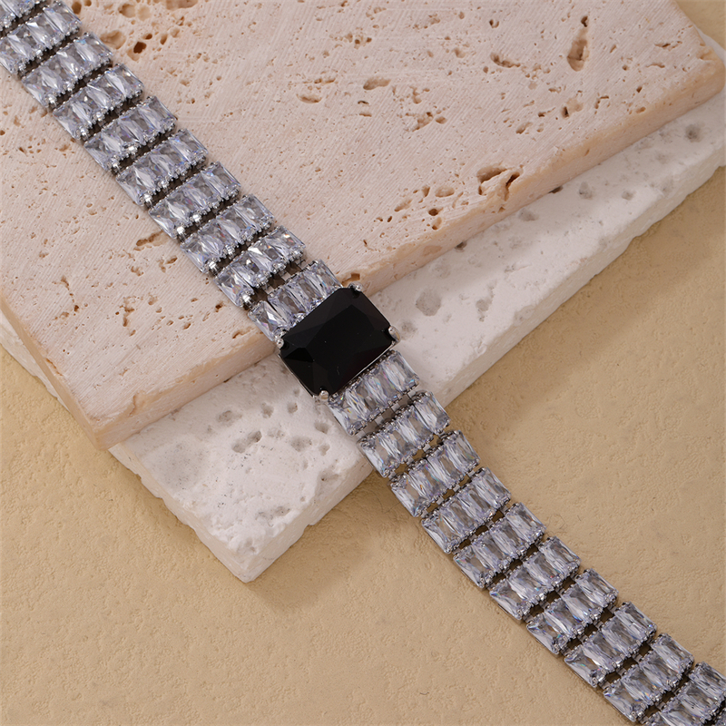 Le Cuivre Plaqué Or K Plaqué Rhodium Décontractée Style Simple Quadrilatère Zircon Bracelets display picture 12