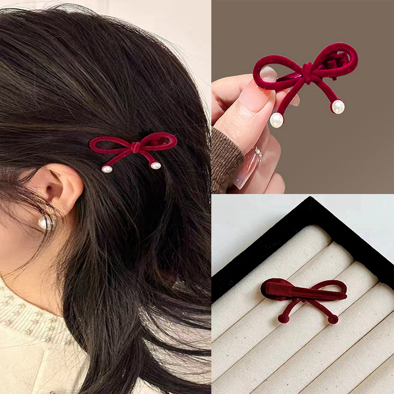 Women's Cute Sweet Bow Knot Flannel Flocking Inlay Artificial Pearls Hair Clip display picture 1