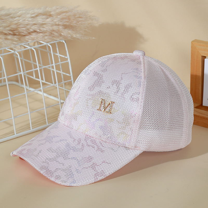 Women's Sweet Letter Butterfly Curved Eaves Baseball Cap display picture 3