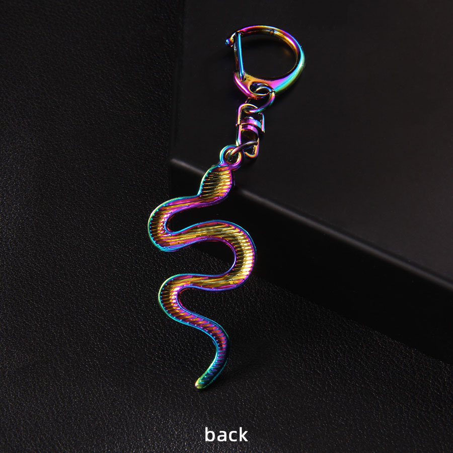 Retro Punk Snake Alloy Bag Pendant Keychain display picture 8