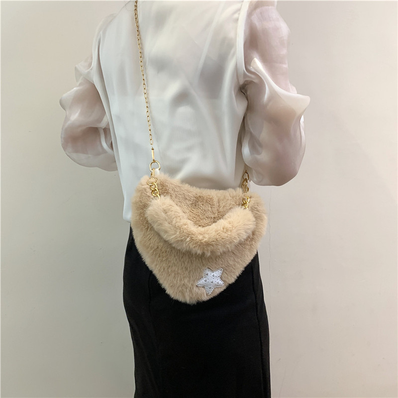 Women's Fur Solid Color Streetwear Sewing Thread Heart-shaped Zipper Shoulder Bag display picture 10