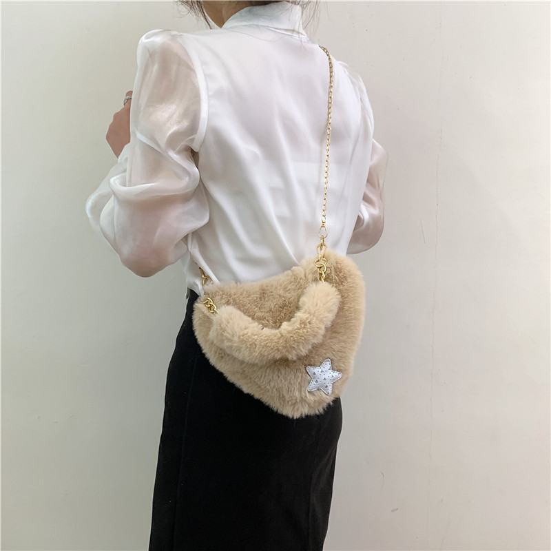 Women's Fur Solid Color Streetwear Sewing Thread Heart-shaped Zipper Shoulder Bag display picture 9
