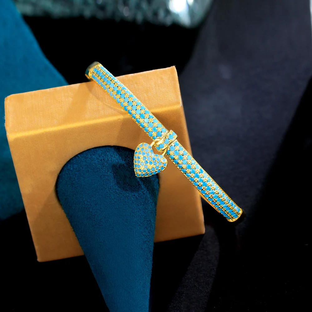 Le Cuivre Plaqué Or K Décontractée Élégant Incruster Forme De Cœur Turquoise Bracelet display picture 3
