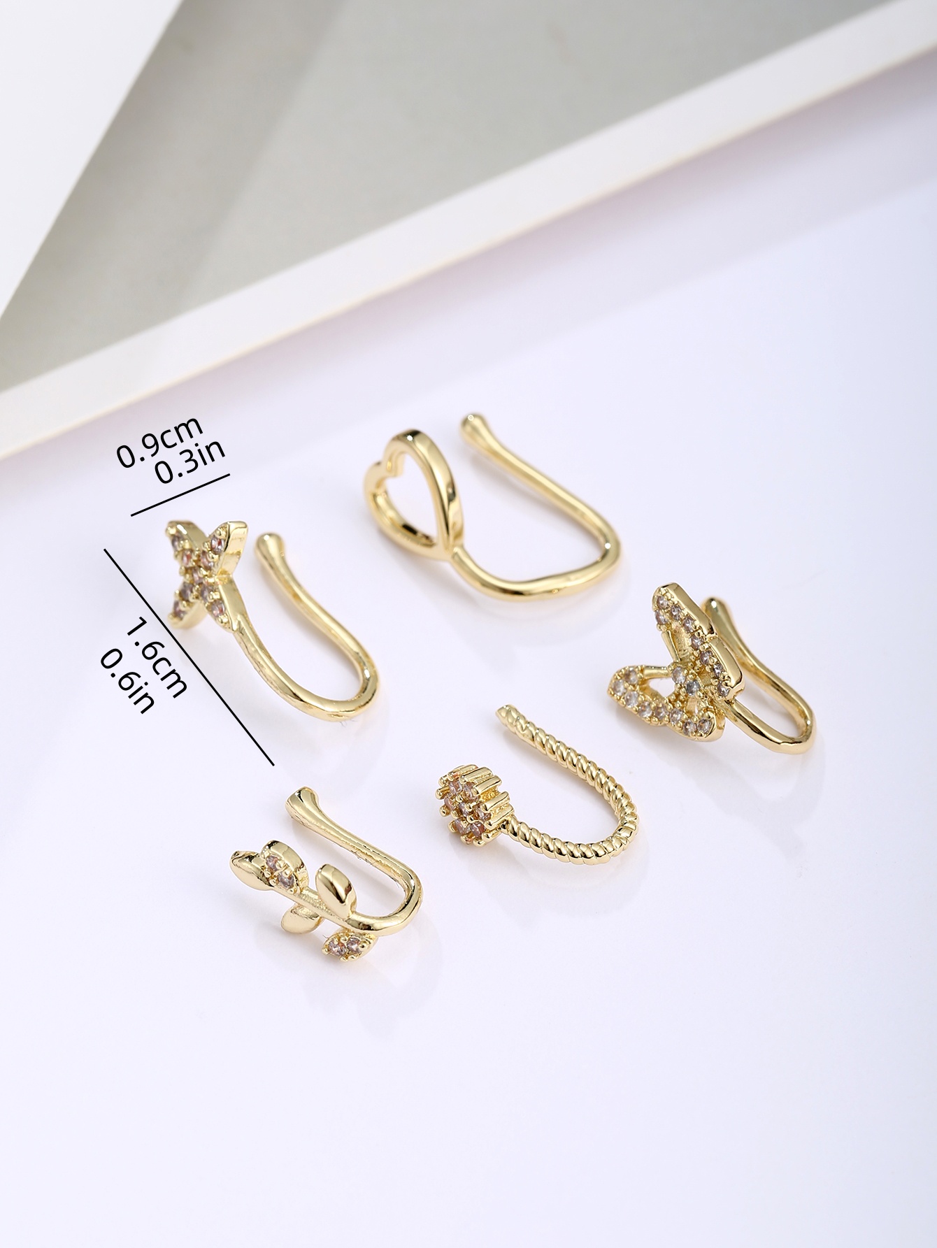 1 Set Nose Rings & Studs Basic Modern Style Classic Style U Shape Irregular Solid Color Copper Inlay Zircon Nasal Splint display picture 1