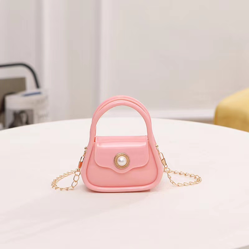 Women's Pvc Solid Color Cute Square Flip Cover Handbag display picture 5