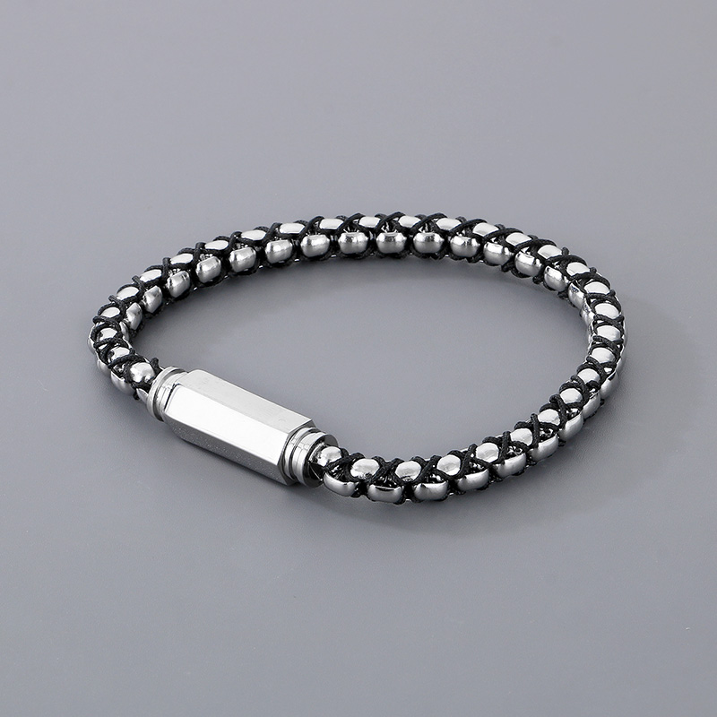 Simple Style Geometric Solid Color Titanium Steel Men's Bracelets display picture 5