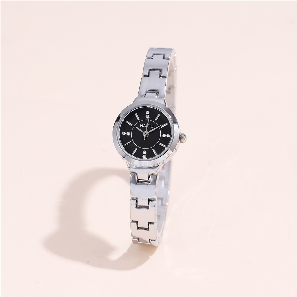 Simple Style Solid Color Quartz Women's Watches display picture 3