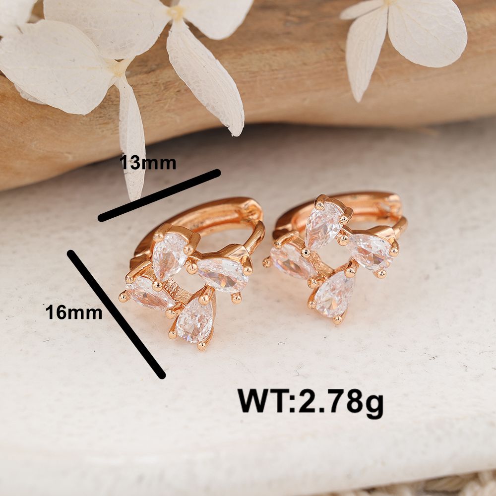 1 Pair Simple Style Classic Style Flower Plating Inlay Copper Zircon Rose Gold Plated Ear Studs display picture 1