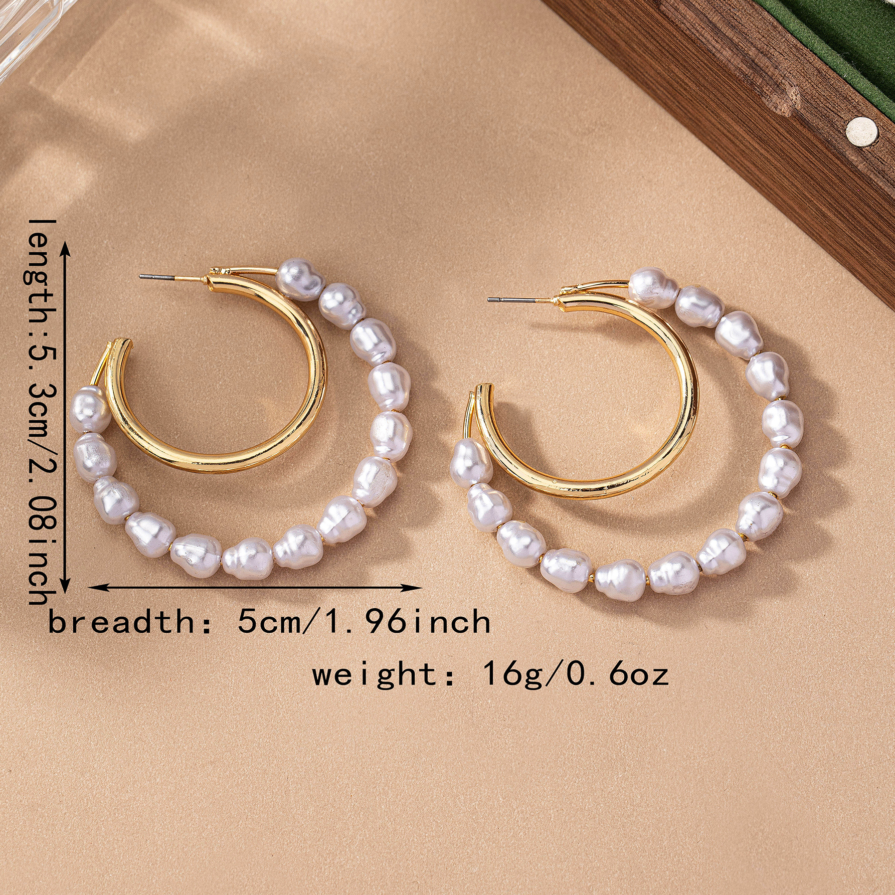 1 Paar Elegant Retro Geometrisch Perlen Inlay Legierung Künstliche Perlen 14 Karat Vergoldet Ohrringe display picture 5