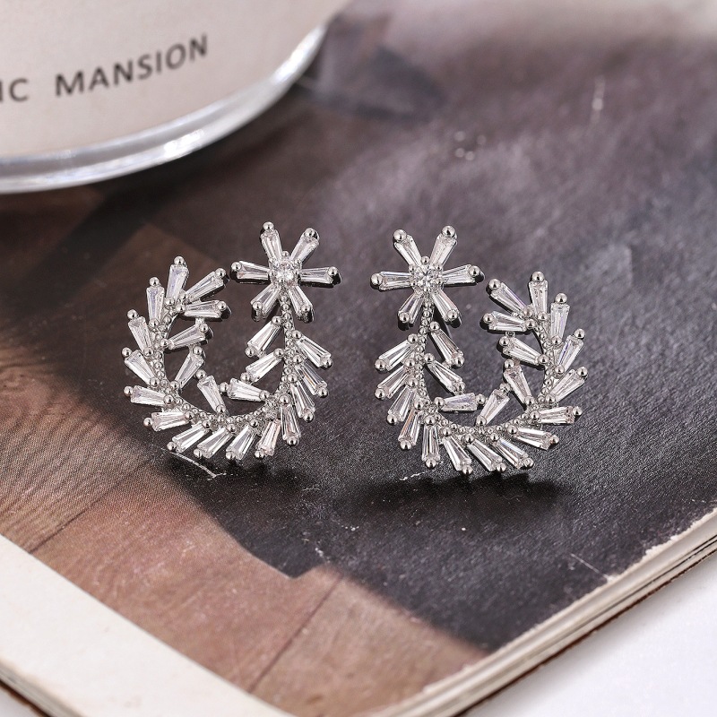 1 Pair IG Style Leaf Copper Ear Studs display picture 5