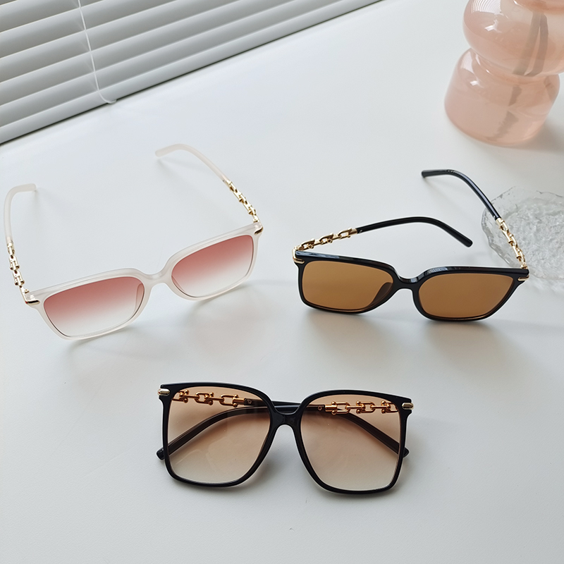 Style IG Sucré Couleur Unie Pc Résine Carré Plein Cadre Femmes De Lunettes De Soleil display picture 3