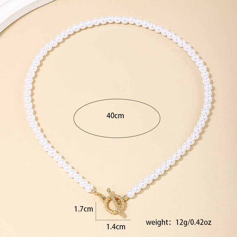 Elegant Simple Style Geometric Artificial Pearl Copper Beaded Plating Women's Necklace display picture 1
