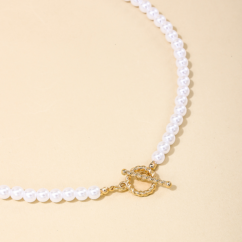 Elegant Einfacher Stil Geometrisch Künstliche Perle Kupfer Perlen Überzug Frau Halskette display picture 5