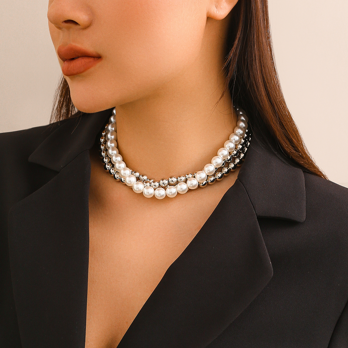 Übertrieben Einfacher Stil Klassischer Stil Runden CCB Imitationsperle Perlen Frau Halskette display picture 3