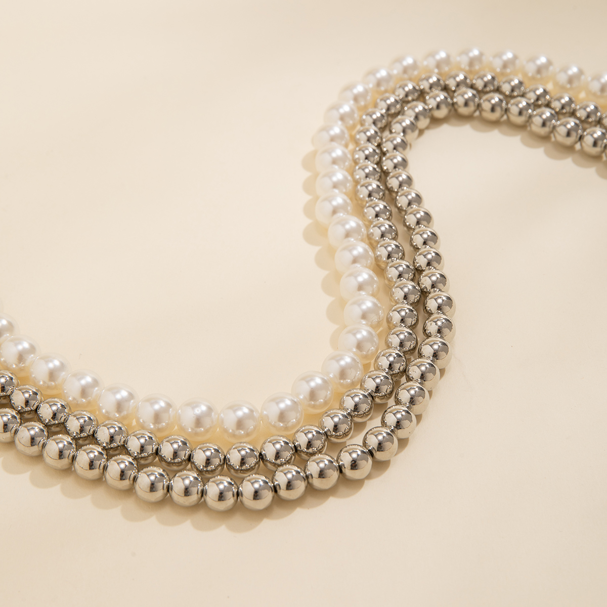 Übertrieben Einfacher Stil Klassischer Stil Runden CCB Imitationsperle Perlen Frau Halskette display picture 5
