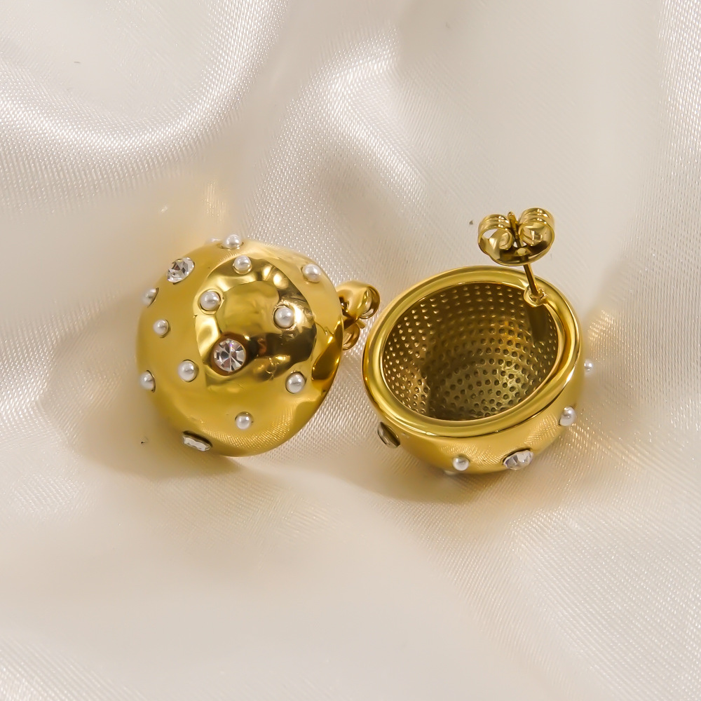 1 Pair Simple Style Round Inlay 304 Stainless Steel Pearl Zircon 14K Gold Plated Ear Studs display picture 1