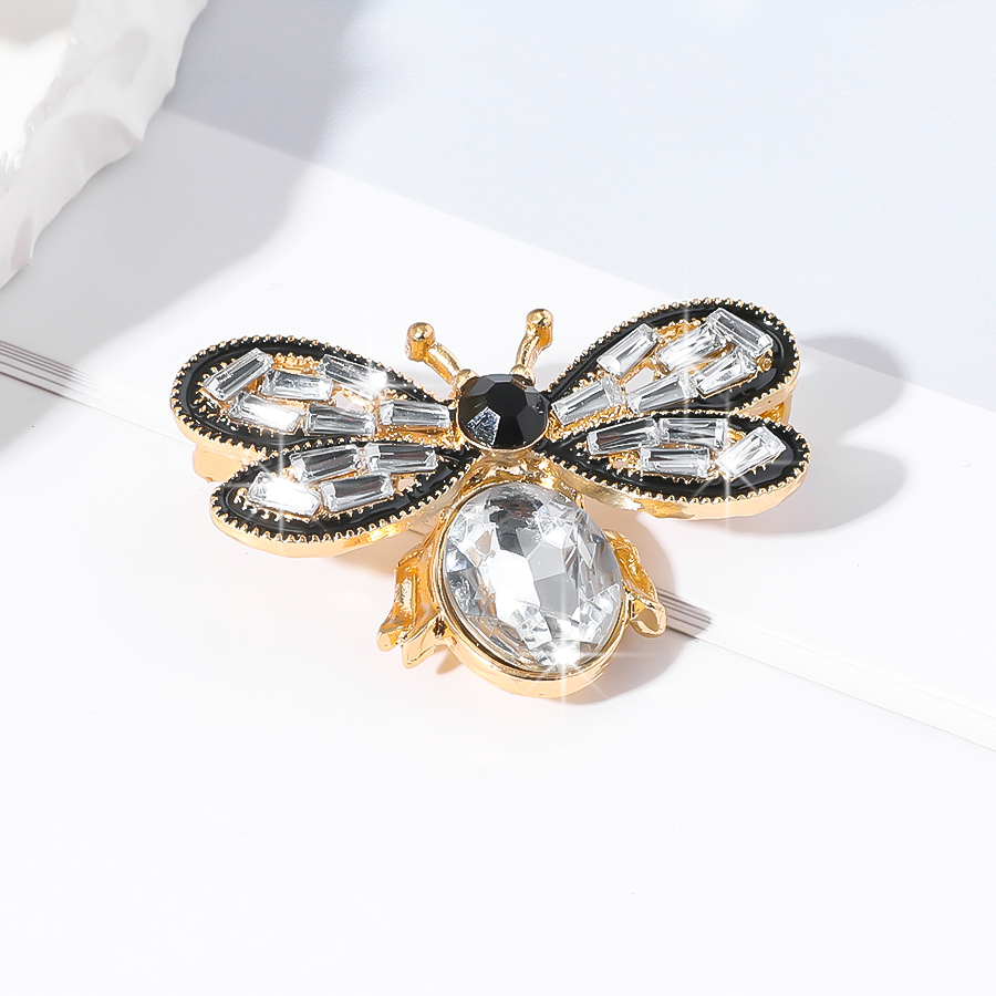 Commute Shiny Bee Alloy Inlay Artificial Rhinestones Women's Brooches display picture 6