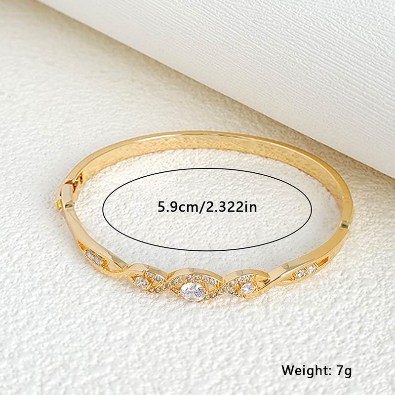 Copper 18K Gold Plated Elegant Vacation Geometric Criss Cross Zircon Bangle display picture 5