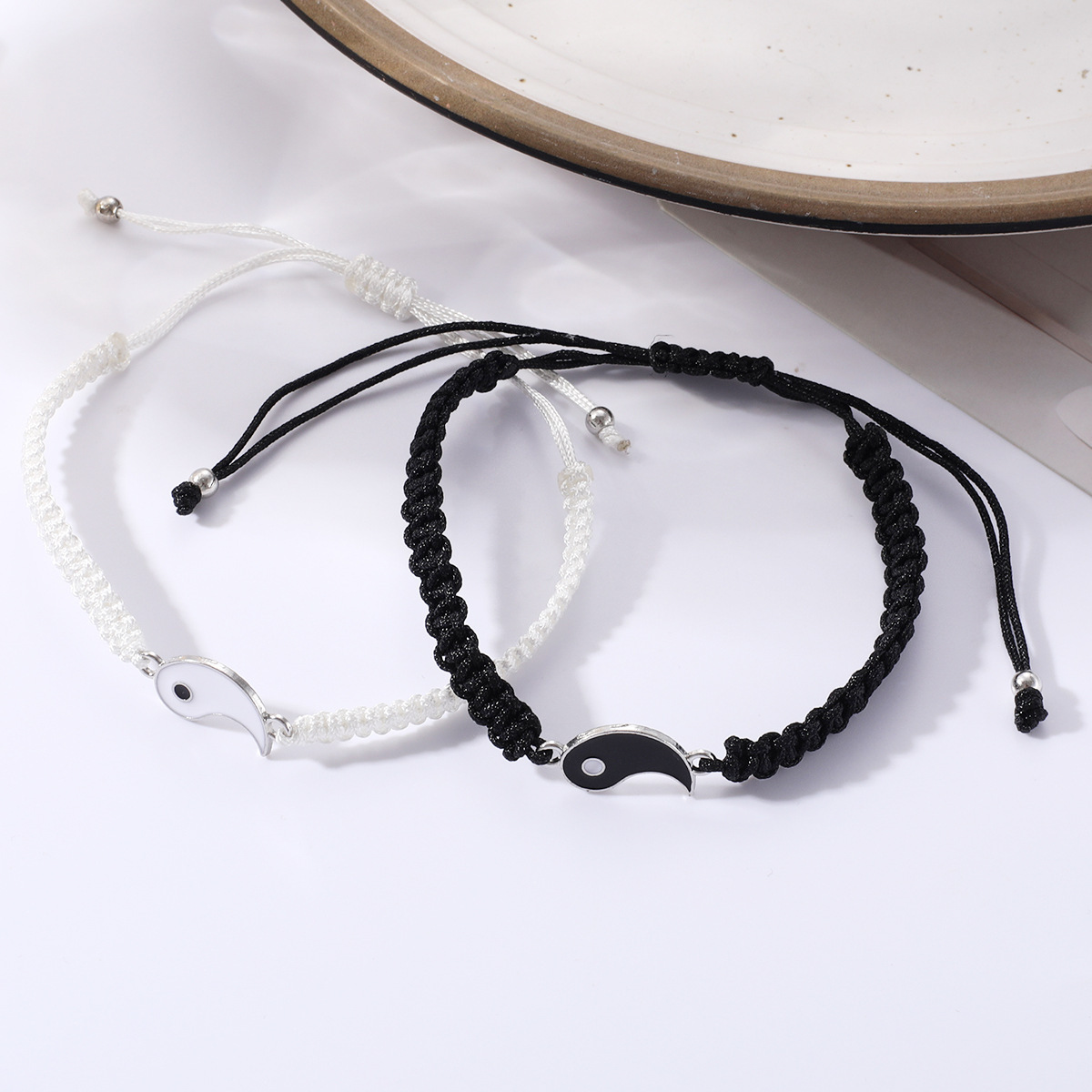 IG Style Simple Style Tai Chi Alloy Rope Knitting Enamel Couple Bracelets display picture 3