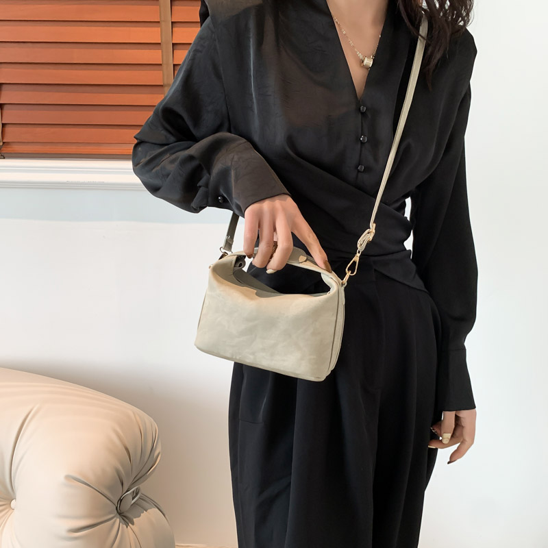 Frau Pu-Leder Marmor Klassischer Stil Reißverschluss Handtasche display picture 8