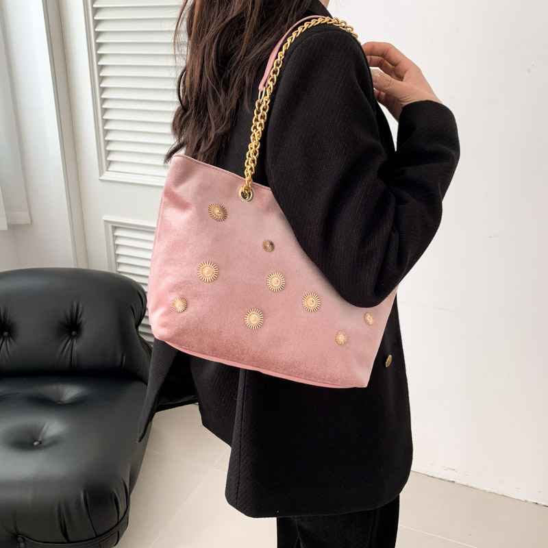 Women's Gold Velvet Round Dots Elegant Square Zipper Shoulder Bag display picture 4