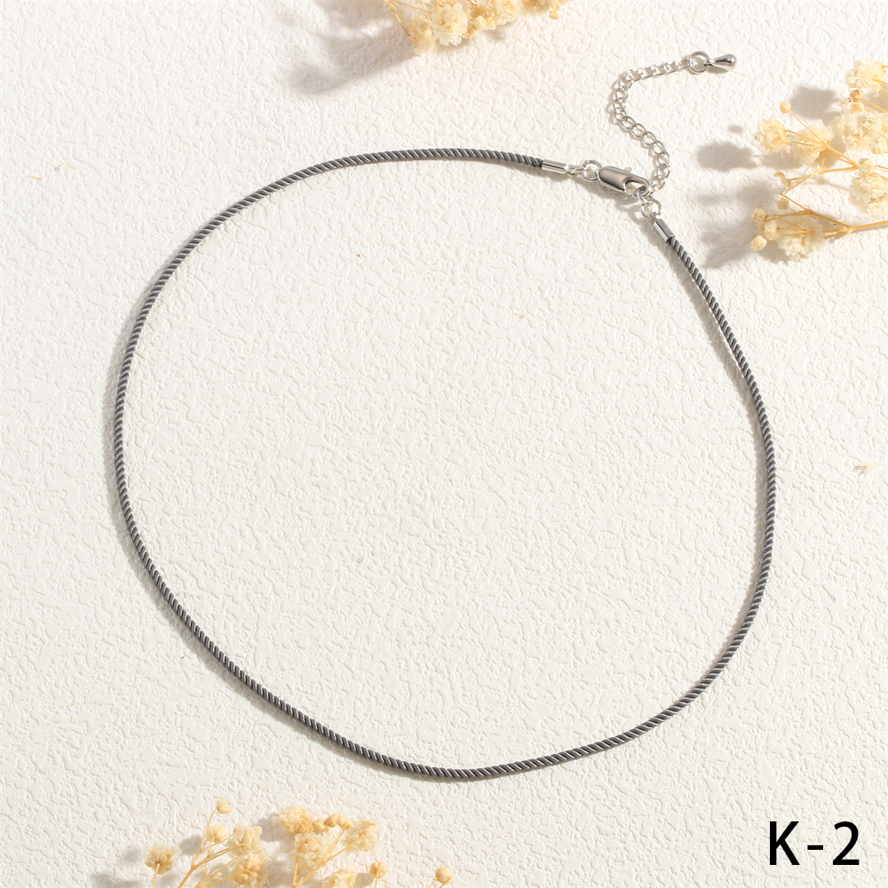 Preppy-Stil Einfacher Stil Einfarbig Kabel Handgemacht 18 Karat Vergoldet Frau Halsband display picture 29