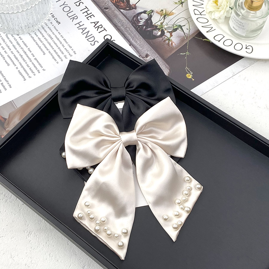 Women's Elegant Sweet Bow Knot Satin Beads Hair Clip display picture 4