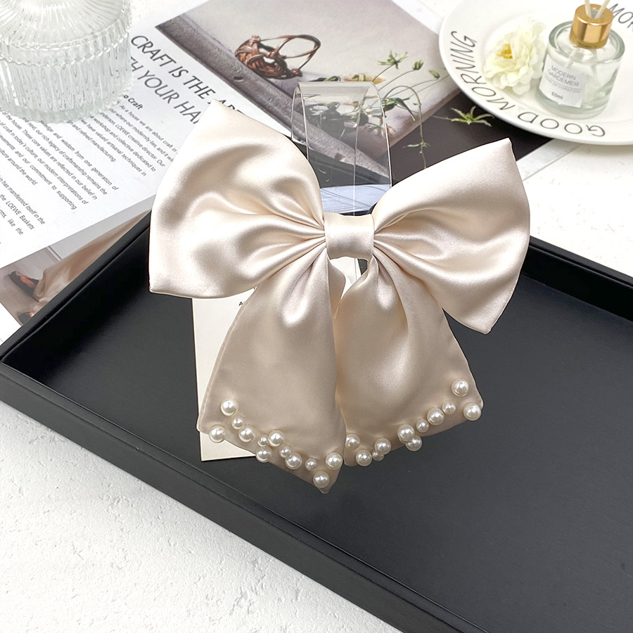 Women's Elegant Sweet Bow Knot Satin Beads Hair Clip display picture 1