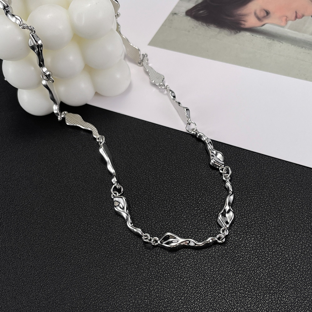 Großhandel Einfacher Stil Irregulär Kupfer Halskette display picture 2