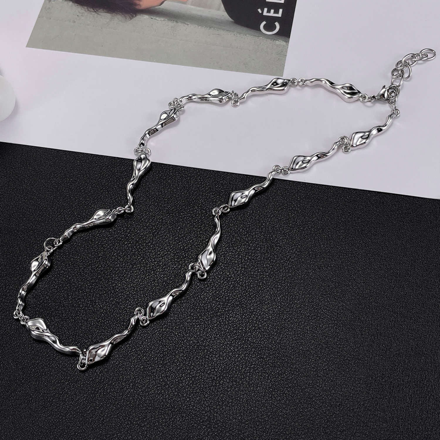 Großhandel Einfacher Stil Irregulär Kupfer Halskette display picture 3