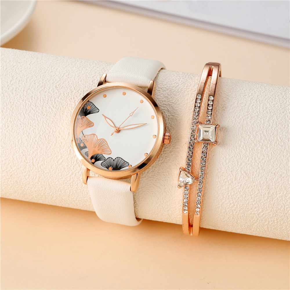 Casual Elegant Ginkgo Leaf Buckle Quartz Women's Watches display picture 7