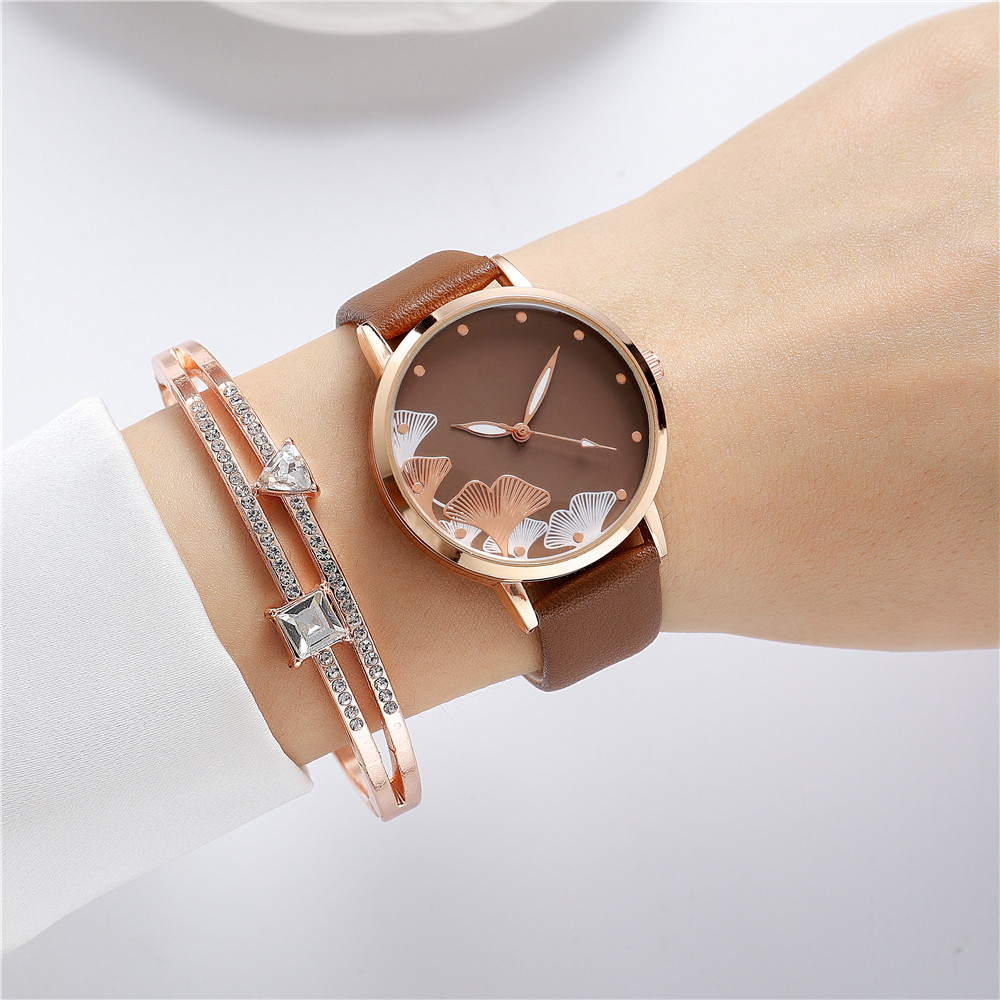 Casual Elegant Ginkgo Leaf Buckle Quartz Women's Watches display picture 4
