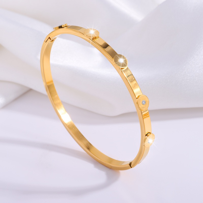 Vintage Style Round 304 Stainless Steel 18K Gold Plated Bangle In Bulk display picture 1