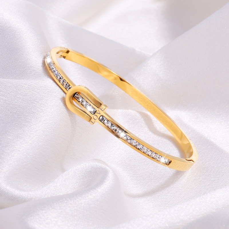 Hip-Hop Geometric Solid Color 304 Stainless Steel 18K Gold Plated Bangle In Bulk display picture 3
