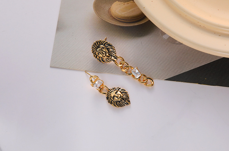 1 Pair IG Style Hip-Hop Vintage Style Lion Asymmetrical Inlay Copper Zircon 18K Gold Plated Drop Earrings display picture 4